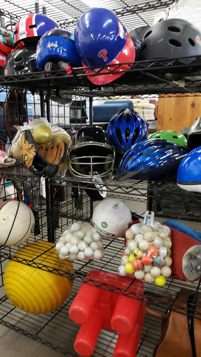 Thrift Store «Goodwill», reviews and photos