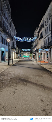 rue de la République à Val de Louyre et Caudeau