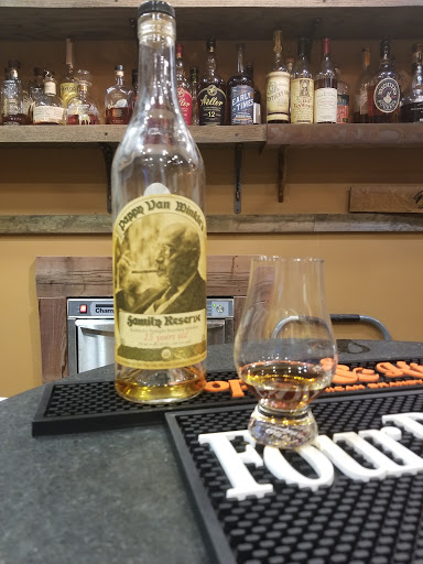 Wine Store «Westport Whiskey & Wine», reviews and photos, 1115 Herr Ln # 140, Louisville, KY 40222, USA