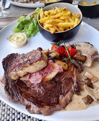 Steak du Restaurant français La Villa du Marché à Salles - n°2