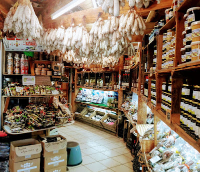 La cave à Sosse à Châtel