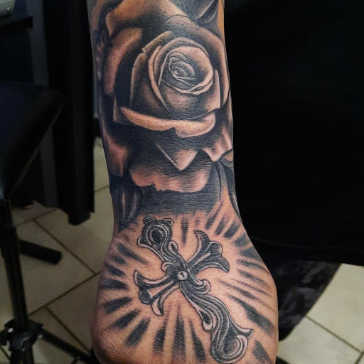 Explore 4 friends tattoo ideas, creative tattoo ideas in Espanola, available at Daydreamer Tattoo