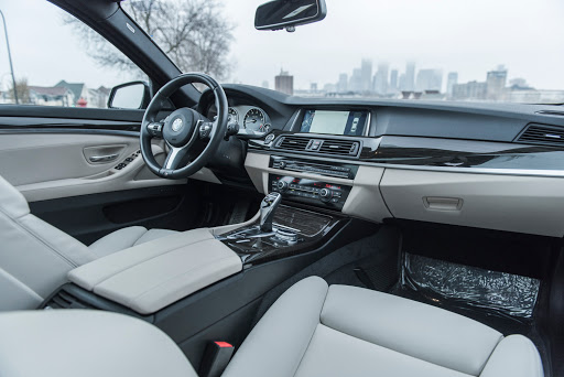 Used Car Dealer «Auto Source Inc», reviews and photos, 13500 Wayzata Blvd, Minnetonka, MN 55305, USA