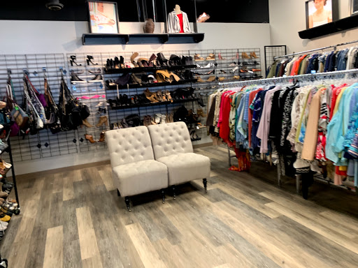 Used Clothing Store «Clothes Mentor», reviews and photos, 2551 45th St S # 113, Fargo, ND 58104, USA