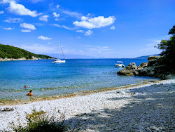 Pinezici beach'in fotoğrafı çok temiz temizlik seviyesi ile