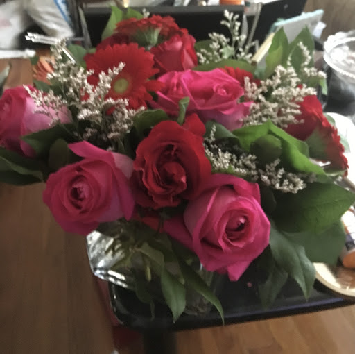Florist «Flowers By Bernard», reviews and photos, 6390 Amboy Rd, Staten Island, NY 10309, USA
