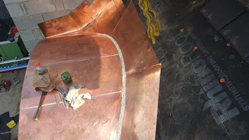 Roofing Contractor «Hardt Roofing», reviews and photos, 6405 Pike St, Mineral Wells, WV 26150, USA