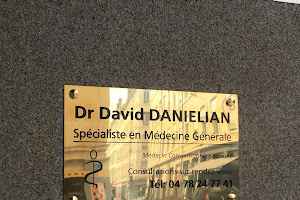 Dr David DANIELIAN