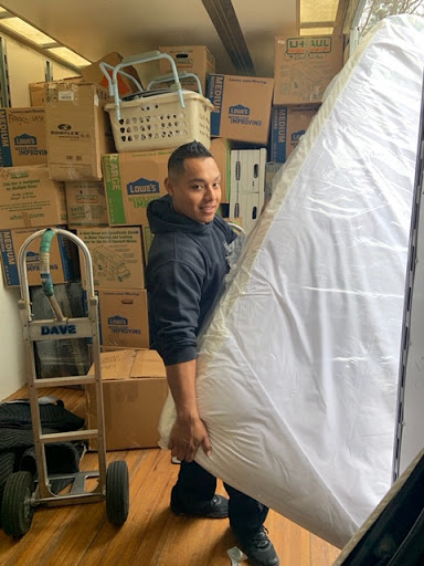 Moving and Storage Service «Two Men and a Truck», reviews and photos, 1816 S Briggs Ave, Durham, NC 27703, USA