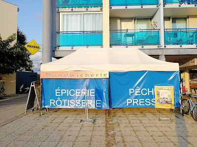 Epicerie snack librairie à Hourtin