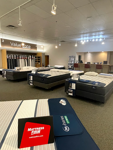 Mattress Store «Mattress Firm Middletown», reviews and photos, 955 Washington St, Middletown, CT 06457, USA