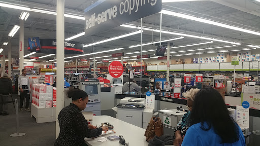 Office Supply Store «Staples», reviews and photos, 3790 E Broad St, Whitehall, OH 43213, USA