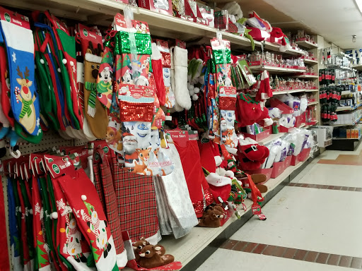 Discount Store «Big Lots», reviews and photos, 5640 Dixie Hwy, Waterford Twp, MI 48329, USA