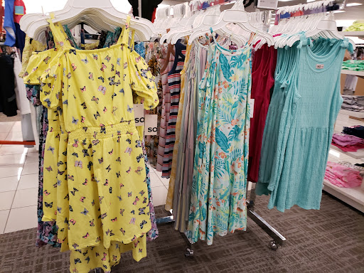 Shopping Mall «Middlesex Mall», reviews and photos, 6747 Hadley Rd, South Plainfield, NJ 07080, USA