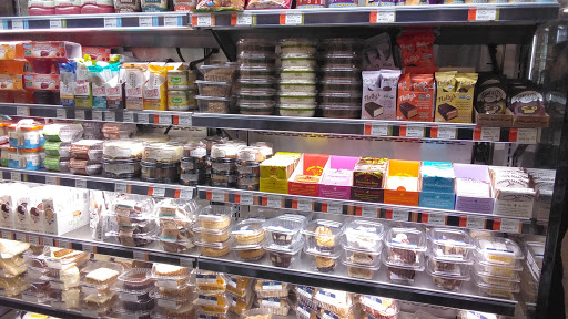 Natural Foods Store «PCC Natural Markets - Greenlake Aurora», reviews and photos, 7504 Aurora Ave N, Seattle, WA 98103, USA