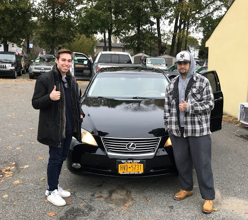 Used Car Dealer «Huntington Auto Mall», reviews and photos, 493 E Jericho Turnpike, Huntington Station, NY 11746, USA