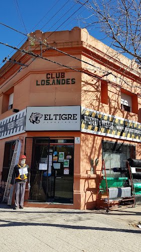 400, Juan B. Justo 366, Junín, Provincia de Buenos Aires, Argentina