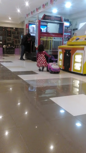 C.C. Imperial Plaza - Centro comercial