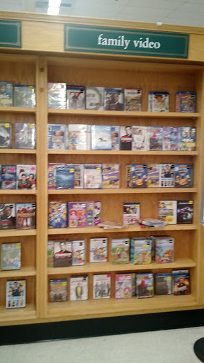 Grocery Store «Stop & Shop», reviews and photos, 90 Pleasant Valley St, Methuen, MA 01844, USA