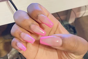 Master Nails image