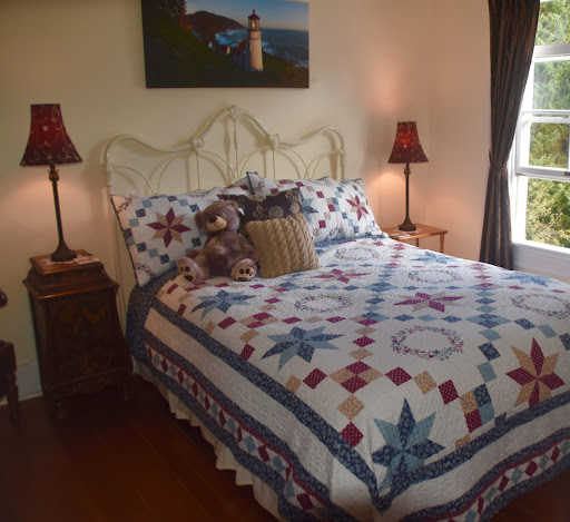 Tourist Attraction «Heceta Head Lighthouse», reviews and photos, 725 Summer St, Florence, OR 97439, USA