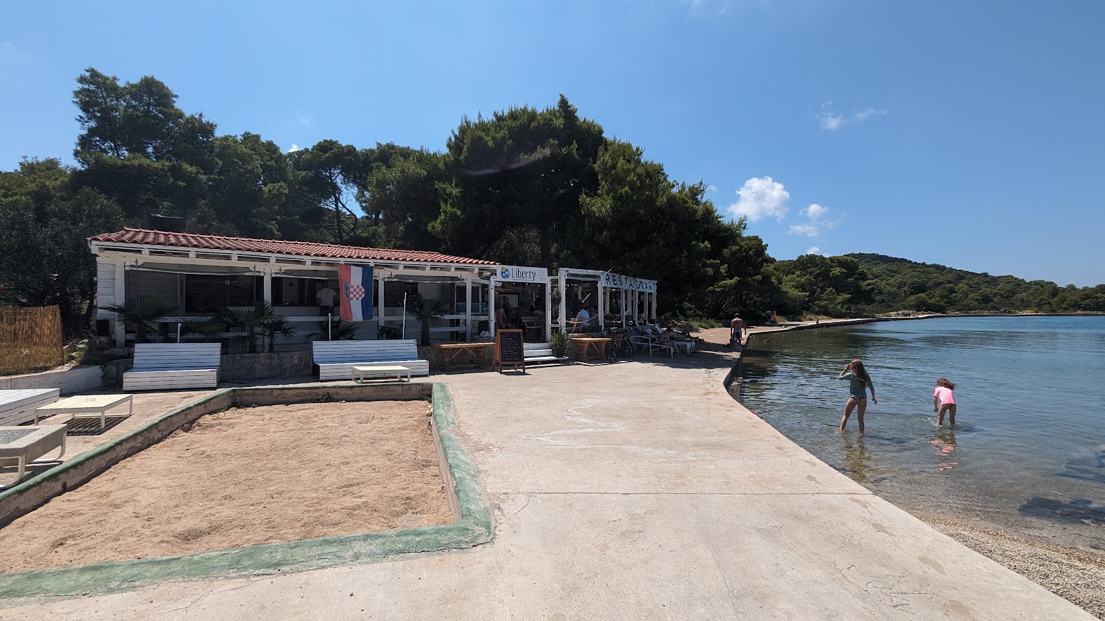 Polokva Beach'in fotoğrafı çok temiz temizlik seviyesi ile