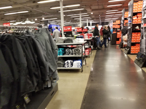 Clothing Store «Nike Factory Store», reviews and photos, 262 Nut Tree Rd, Vacaville, CA 95687, USA