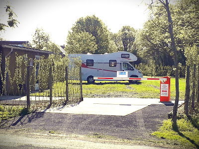 Parking de camping car les Brèches Beauvoir le Mont-Saint-Michel à Beauvoir