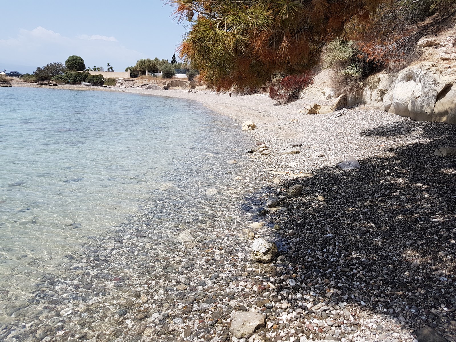 Foto af Skaloma beach med små multi -bugter