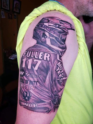 Tattoo Shop «Art & Soul Tattoo», reviews and photos, 6021 S Westnedge Ave, Portage, MI 49002, USA