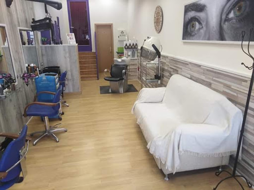 Información y opiniones sobre Peluqueria Marina de Poblete
