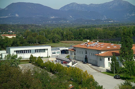 Istituto d'Istruzione Superiore Il Tagliamento Via degli Alpini, 1, 33097 Spilimbergo PN, Italia