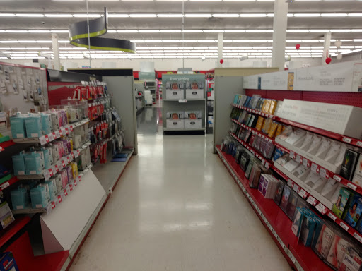 Office Supply Store «Staples», reviews and photos, 7929 Eastern Ave, Baltimore, MD 21224, USA