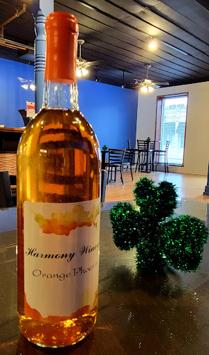 Winery «Harmony Winery», reviews and photos, 7350 Village Square Ln, Fishers, IN 46038, USA