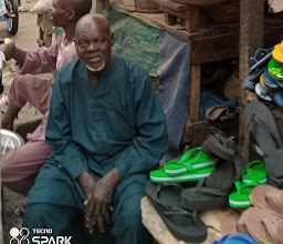 Yan kura Market photo