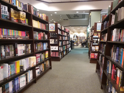 Book Store «Barnes & Noble», reviews and photos, 102 Park Ave #1, Willow Grove, PA 19090, USA