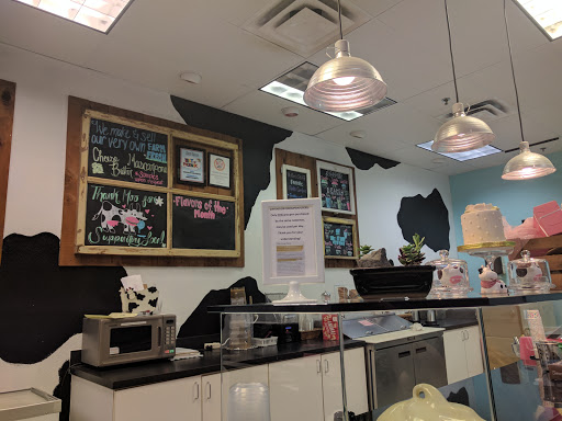 Ice Cream Shop «Udder Delights», reviews and photos, 1385 E Warner Rd #103, Gilbert, AZ 85296, USA