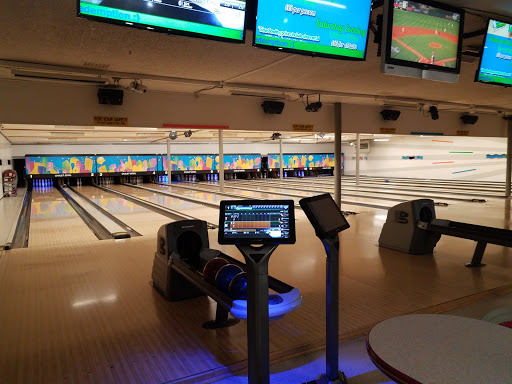 Bowling Alley «Chalet Bowl & 26th Street Cafe», reviews and photos, 3806 N 26th St, Tacoma, WA 98407, USA