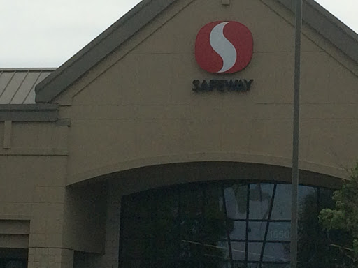 Grocery Store «Safeway», reviews and photos, 1550 N Pacific Hwy, Woodburn, OR 97071, USA