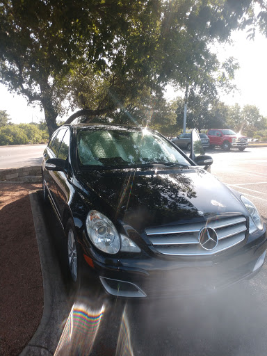 Car Dealer «Drive Out Auto Center», reviews and photos, 3223 San Pedro Ave, San Antonio, TX 78212, USA