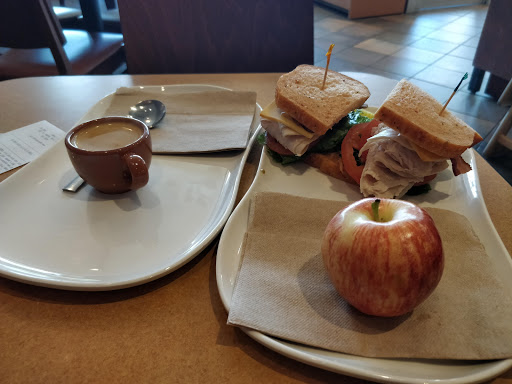 Sandwich Shop «Panera Bread», reviews and photos, 197 Boston Post Rd W, Marlborough, MA 01752, USA