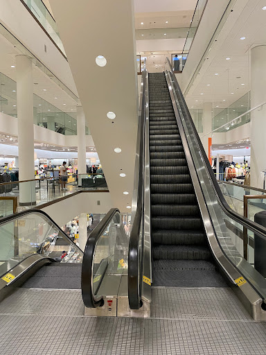 Department Store «Nordstrom Hillsdale Shopping Center», reviews and photos, 130 E Sailer Dr, San Mateo, CA 94403, USA