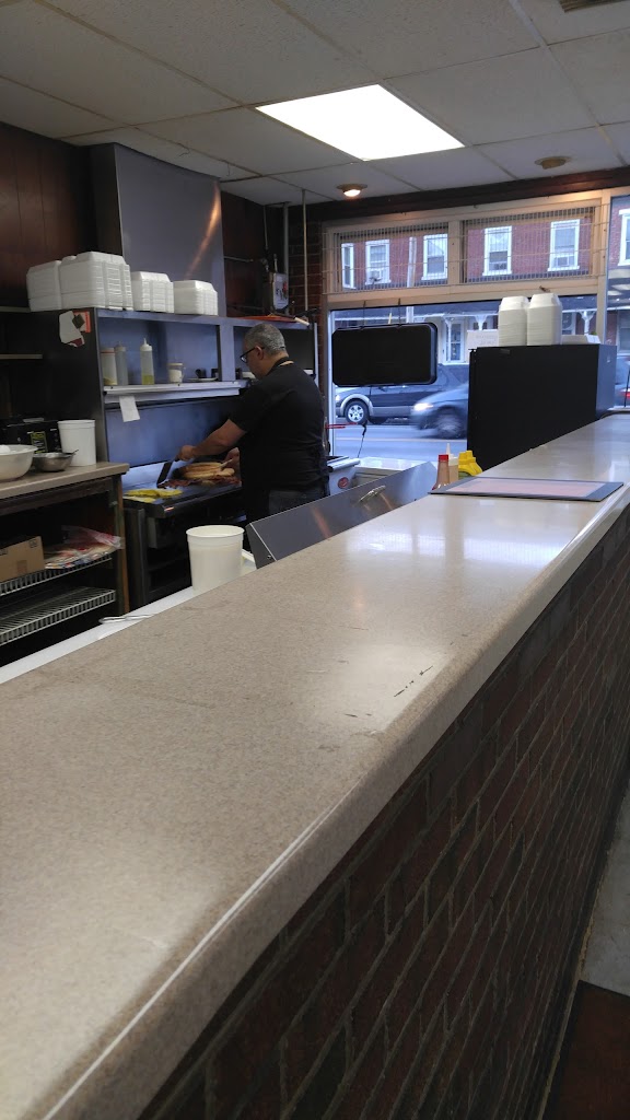 Mariano's Towne East Deli 19320