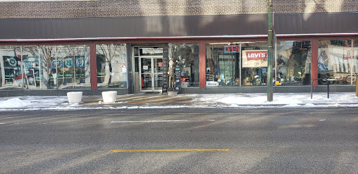 Army & Navy Surplus Shop «Army Navy Sales», reviews and photos, 3100 N Lincoln Ave, Chicago, IL 60657, USA