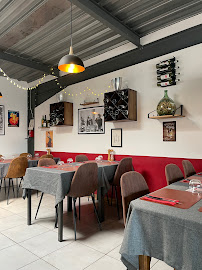 Atmosphère du Restaurant La Maison des Bons Vivants Pertuis - n°5