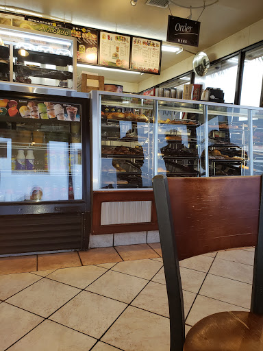 Donut Shop «Yum Yum Donuts», reviews and photos, 205 E Foothill Blvd, Rialto, CA 92376, USA