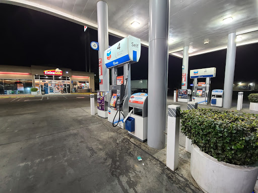 Gas Station «Chevron», reviews and photos, 2322 Girard St, Delano, CA 93215, USA