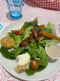 Salade César du Restaurant Holly's Diner à Hérouville-Saint-Clair - n°8