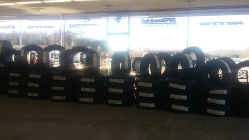 Tire Shop «Pete Shirley Tire Inc», reviews and photos, 208 6th St S, Oneonta, AL 35121, USA