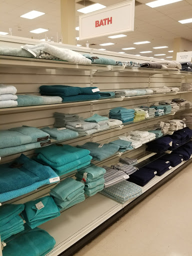 Department Store «Marshalls & HomeGoods», reviews and photos, 1120 Lake Woodlands Dr, The Woodlands, TX 77380, USA